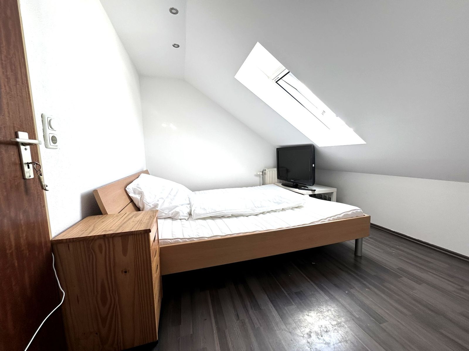 Monteurwohnung Elsenfeld – Zimmer mit Doppelbett